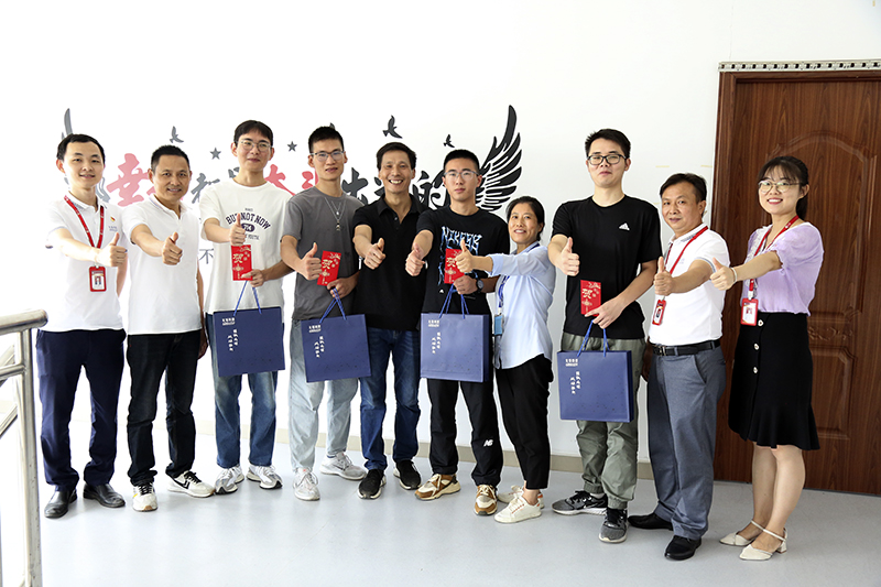 這個(gè)企業(yè)很贊！為職工子女發(fā)放升學(xué)獎(jiǎng)學(xué)金